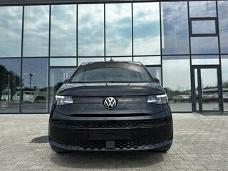 2022 Volkswagen Multivan T7, чёрный, 3990000 рублей, вид 2