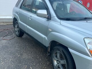 2009 Kia Sportage II Рестайлинг, серебристый, 830000 рублей, вид 2