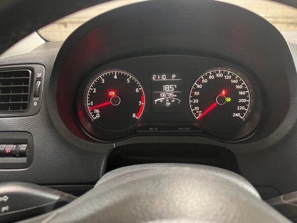 2014 Volkswagen Polo V, синий, 950000 рублей - вид 8