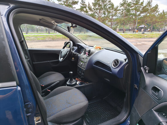 2008 Ford Fiesta Mk5, синий, 490000 рублей - вид 11