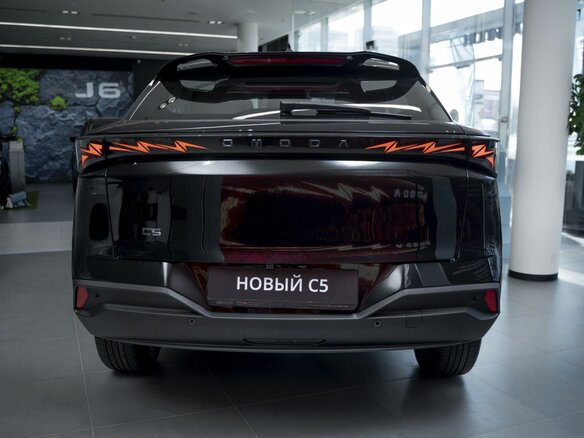 2026 Omoda C5 II, чёрный, 2579000 рублей - вид 2