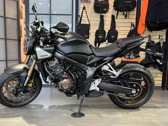 2024 Honda CB 650R, серый, 1220000 рублей - вид 15