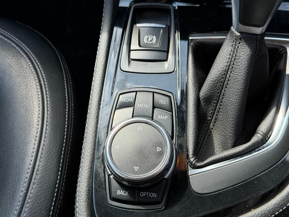 2014 BMW 2 серии Active Tourer 218i F45, белый, 1279000 рублей - вид 25