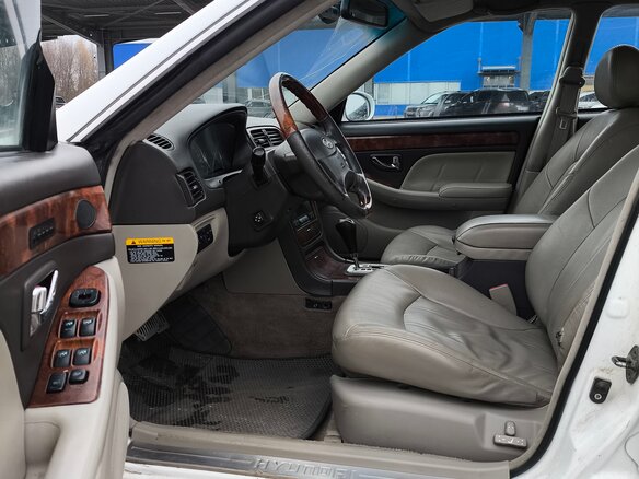 2004 Hyundai XG I Рестайлинг, белый, 700000 рублей - вид 6