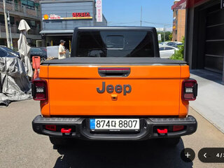 2025 Jeep Gladiator II (JT) Рестайлинг, оранжевый, 7010000 рублей, вид 4