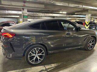 2023 BMW X6 30d III (G06) Рестайлинг, серый, 12500000 рублей, вид 4
