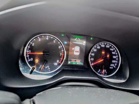 2021 Toyota Wildlander I, чёрный, 3235000 рублей - вид 15