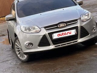 2013 Ford Focus III, серебристый, 635000 рублей, вид 3
