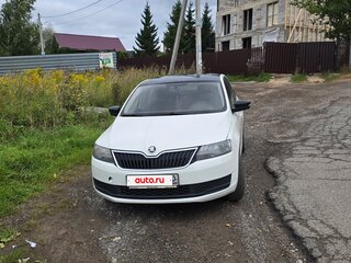 2017 Skoda Rapid I Рестайлинг, белый, 680000 рублей, вид 5