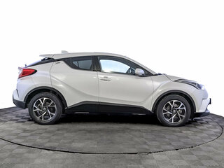 2021 Toyota C-HR I Рестайлинг, белый, 2695000 рублей, вид 4