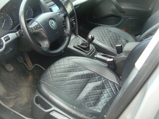 2007 Skoda Octavia Scout II (A5), серебристый, 650000 рублей, вид 5