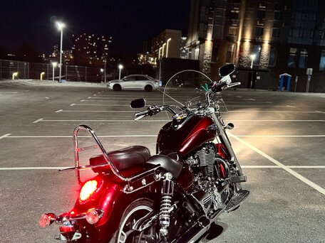 2016 Triumph Thunderbird Commander, красный, 750007 рублей, вид 3