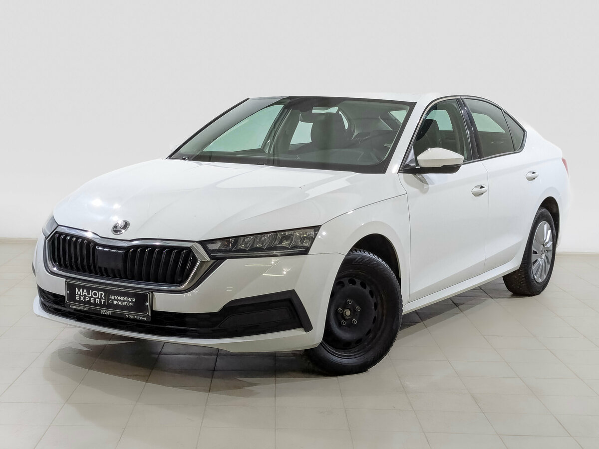 Открыть фотографии: Skoda Octavia IV (A8)