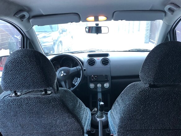 2005 Mitsubishi Colt VI (Z20/Z30), красный, 400000 рублей - вид 6