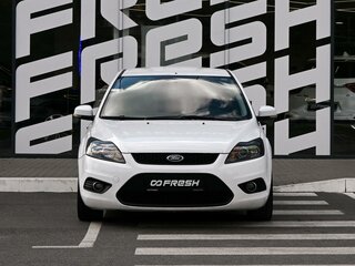 2010 Ford Focus II Рестайлинг, белый, 515000 рублей, вид 3