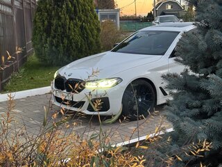 2021 BMW 5 серии 530i VII (G30/G31/G38) Рестайлинг, белый, 5800000 рублей, вид 2
