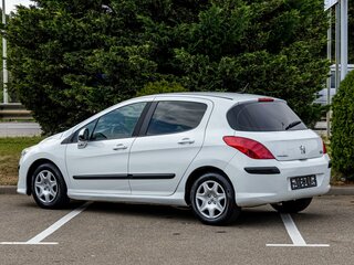 2008 Peugeot 308 I, белый, 595000 рублей, вид 4