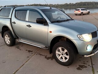 2007 Mitsubishi L200 IV, серый, 1050000 рублей, вид 2