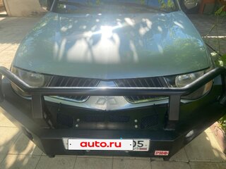 2007 Mitsubishi L200 IV, серебристый, 900000 рублей, вид 1