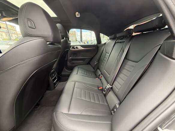 2025 BMW 4 серии Gran Coupe 430i xDrive G22, G23, G26 Рестайлинг, серебристый, 7090000 рублей - вид 6