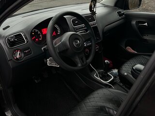 2012 Volkswagen Polo V, чёрный, 530000 рублей, вид 5