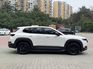 2023 Mazda CX-50, белый, 2560000 рублей, вид 5