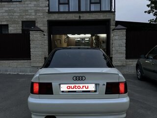 1994 Audi A6 I (C4), белый, 530000 рублей, вид 3