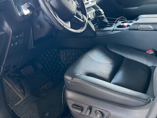 2023 Toyota Land Cruiser 300 Series, чёрный, 12000000 рублей, вид 5