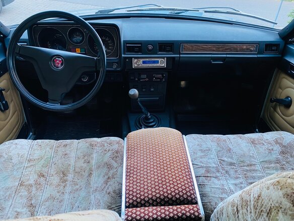 1990 ГАЗ 24 «Волга» 2410 II (2410), голубой, 990000 рублей - вид 14