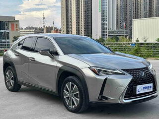 2022 Lexus UX 300e I, серебристый, 2975000 рублей, вид 3