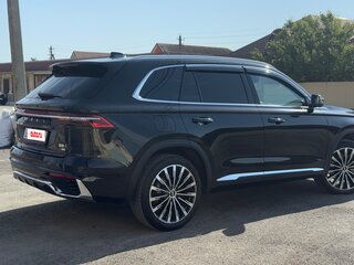 2025 Geely Monjaro (Xingyue L) I Рестайлинг (China Market), чёрный, 2590000 рублей, вид 4