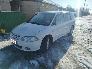 2001 Honda Odyssey II, белый, 799000 рублей, вид 1
