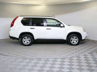 2008 Nissan X-Trail II, белый, 895000 рублей, вид 4