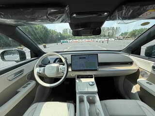 2026 Toyota bZ3X 58.3 kWh, чёрный, 2820911 рублей, вид 5