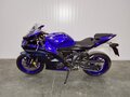 2023 Yamaha YZF-R7, синий, 849000 рублей - вид 3