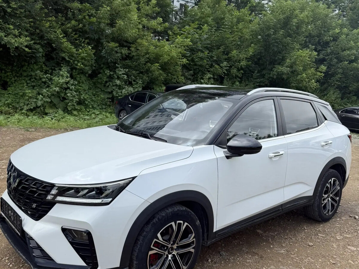 Открыть фотографии: Wuling Xingchi
