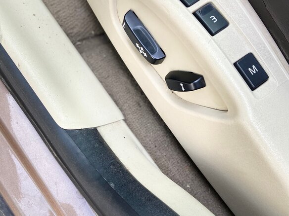 2011 Volvo XC60 I, коричневый, 1199000 рублей - вид 15