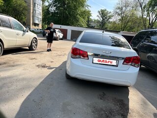 2012 Chevrolet Cruze I, белый, 700000 рублей, вид 2