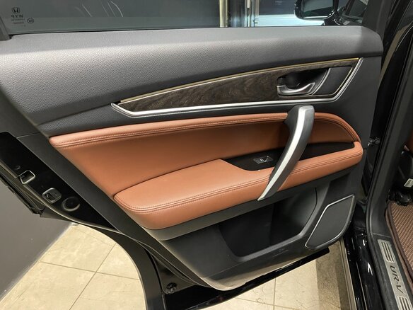 2020 Honda UR-V I Рестайлинг, чёрный, 3900000 рублей - вид 20
