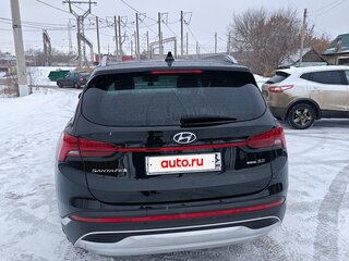 2021 Hyundai Santa Fe IV Рестайлинг, чёрный, 4200000 рублей, вид 3