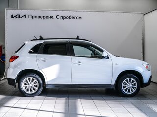 2013 Mitsubishi ASX I Рестайлинг, белый, 980000 рублей, вид 5