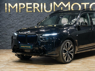 2026 BMW X7 40i I (G07) Рестайлинг, чёрный, 17990000 рублей, вид 4