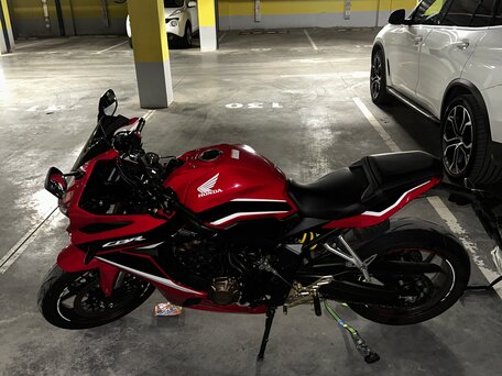 2022 Honda CBR 650R, красный, 1200000 рублей, вид 2