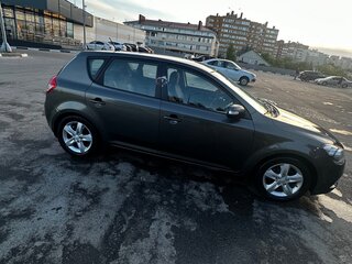 2011 Kia Ceed I Рестайлинг, серебристый, 745000 рублей, вид 3