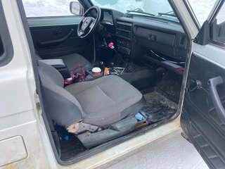 2010 Lada (ВАЗ) 2121 (4x4) I Рестайлинг, белый, 300000 рублей, вид 5
