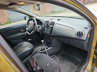 2016 Renault Sandero Stepway II, зелёный, 1150000 рублей, вид 4