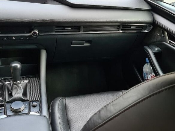 2019 Mazda 3 IV (BP), красный, 2000000 рублей - вид 14