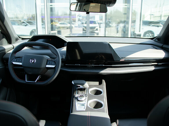 2026 Changan UNI-S I, белый, 3229900 рублей - вид 13