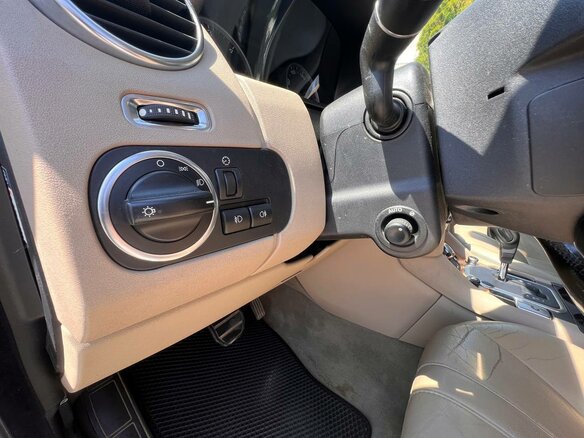 2011 Land Rover Discovery IV, белый, 1750000 рублей - вид 13