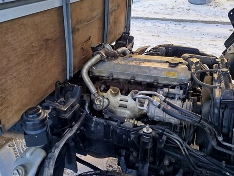 1995 Nissan Atlas, белый, 1350000 рублей, вид 4